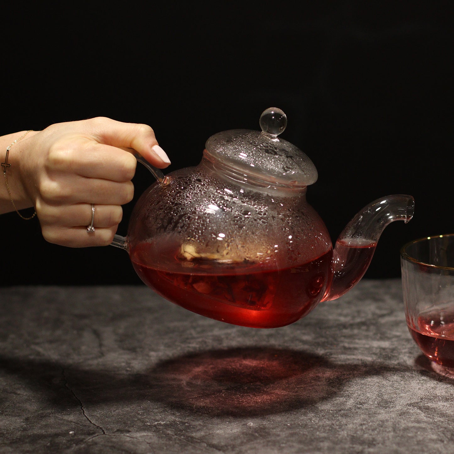 800ml Round Pearl Glass Infuser Teapot