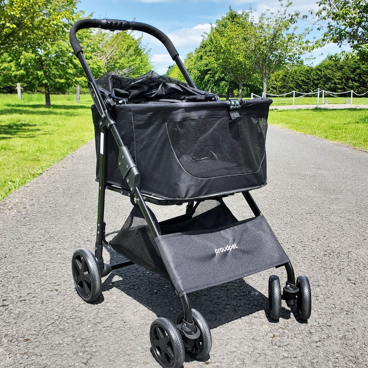 Stylish Foldable and Adaptable Pushchair and Detachable Carry Basket for Dogs, Cats and Small Animals in Black